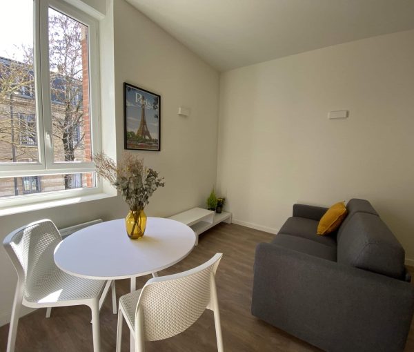 Logement 5 Foch pièce de vie