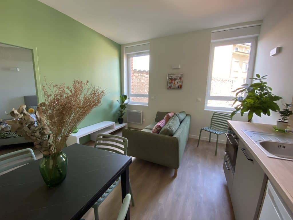 Logement 4 Foch : salon