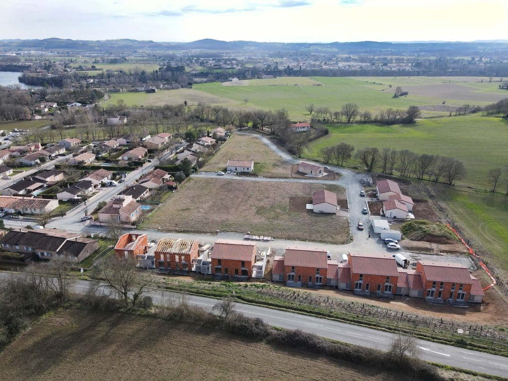 Vue Drone Logements sociaux Combelasse Castelnau de Levis